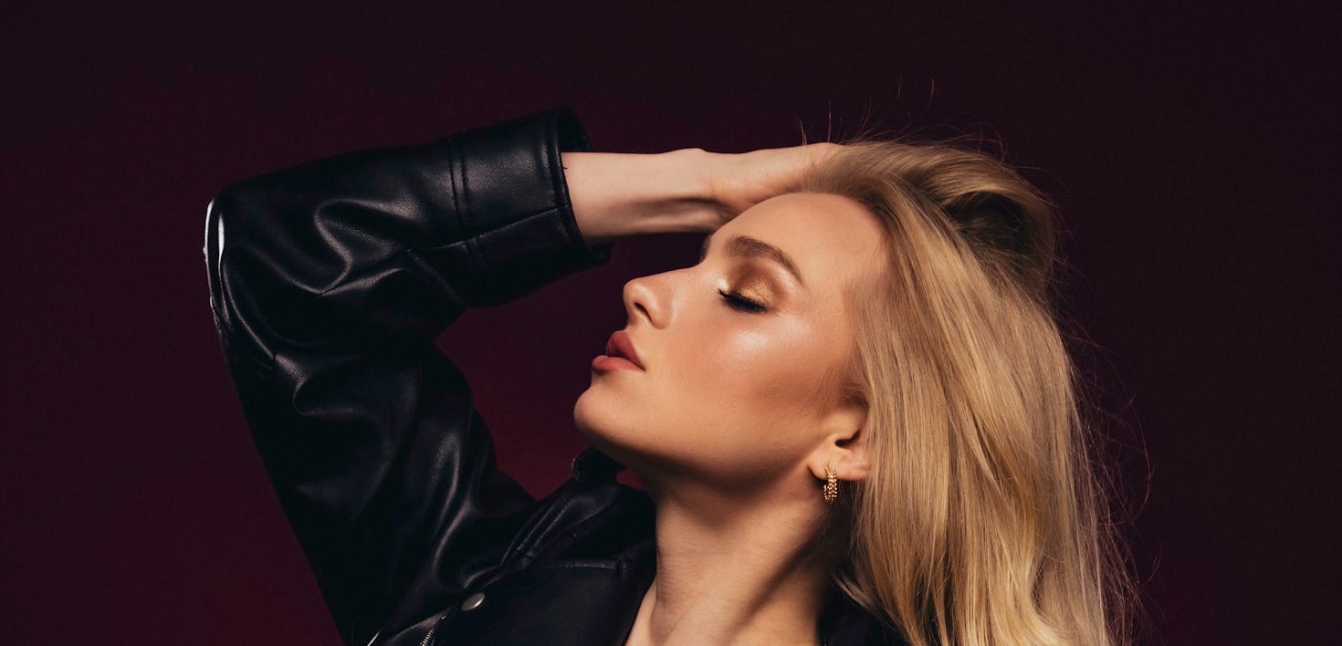 Secrets of the Stars: Exclusive Tales from the Top